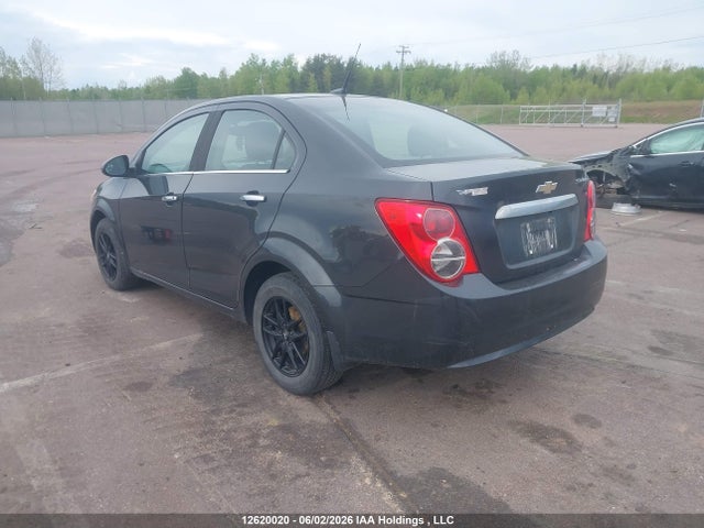 Продажа на аукционе авто 2014 Chevrolet Sonic Lt Auto, vin: 1G1JC5EH4E4243553, номер лота: 12620020