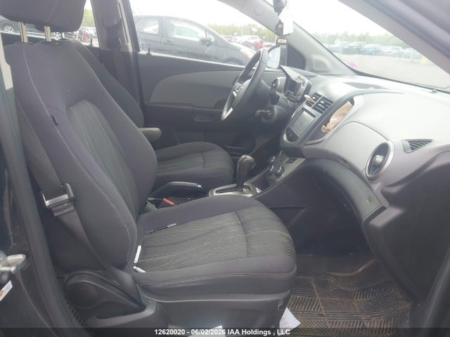 Продажа на аукционе авто 2014 Chevrolet Sonic Lt Auto, vin: 1G1JC5EH4E4243553, номер лота: 12620020