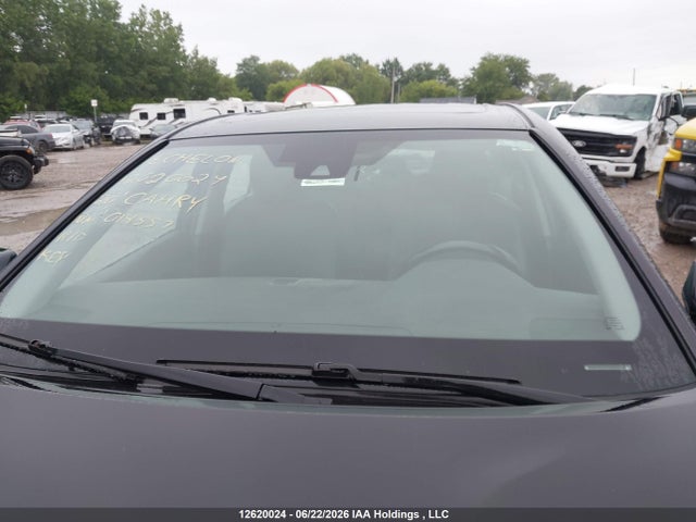 12620024 :رقم المزاد ، 4T1B21HK8LU014557 vin ، 2020 Toyota Camry Xle/se مزاد بيع
