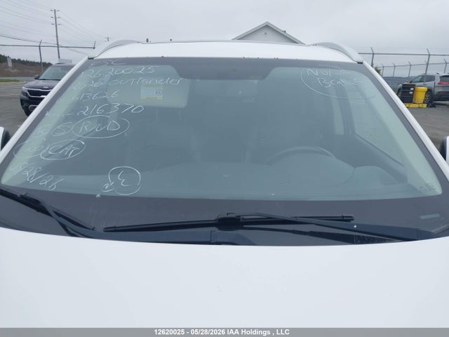 JA4AZ2A33LZ613626 Mitsubishi Outlander Es