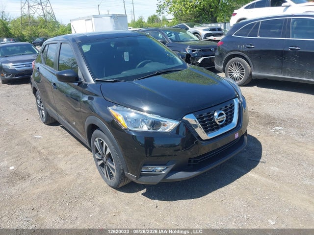 2019 Nissan Kicks S/sr/sv მანქანა იყიდება აუქციონზე, vin: 3N1CP5CU9KL566770, აუქციონის ნომერი: 12620033