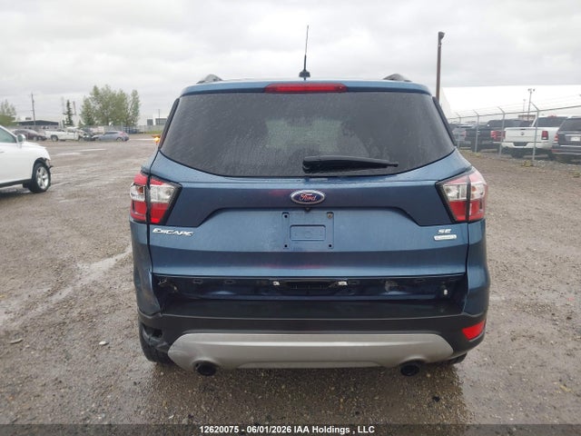 12620075 :رقم المزاد ، 1FMCU0GD2JUC80732 vin ، 2018 Ford Escape Se مزاد بيع