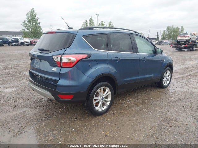 12620075 :رقم المزاد ، 1FMCU0GD2JUC80732 vin ، 2018 Ford Escape Se مزاد بيع