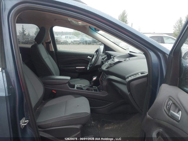 12620075 :رقم المزاد ، 1FMCU0GD2JUC80732 vin ، 2018 Ford Escape Se مزاد بيع