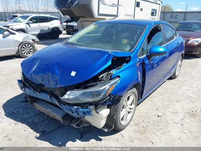 Продаж на аукціоні авто 2018 Chevrolet Cruze Lt Auto, vin: 1G1BE5SM4J7227443, номер лоту: 12606914