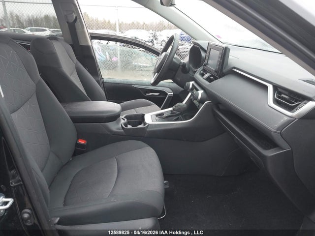 12589825 :رقم المزاد ، 2T3R1RFV7KC017339 vin ، 2019 Toyota Rav4 Xle مزاد بيع