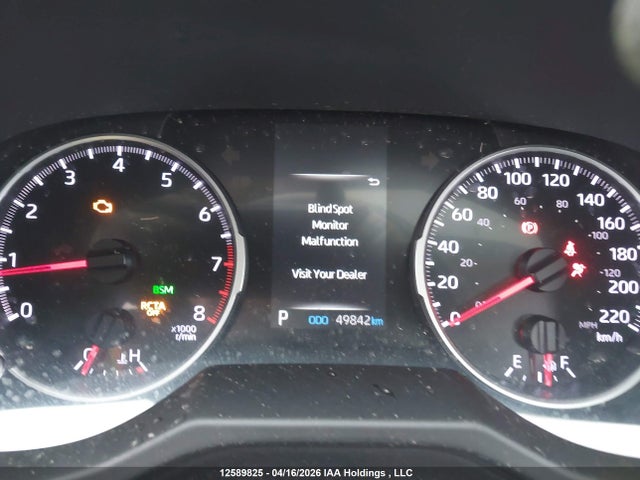 12589825 :رقم المزاد ، 2T3R1RFV7KC017339 vin ، 2019 Toyota Rav4 Xle مزاد بيع