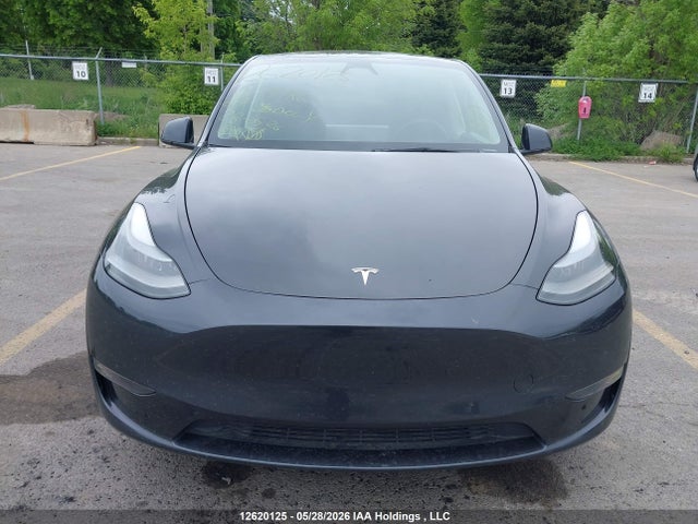 12620125 :رقم المزاد ، 7SAYGDEE7RF019186 vin ، 2024 Tesla Model Y مزاد بيع