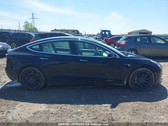 Tesla MODEL 3 2019 5YJ3E1EB2KF394040 Image 12