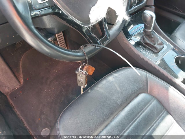 12615750 :رقم المزاد ، 1VWET7A38HC083506 vin ، 2017 Volkswagen Passat 1.8 Tsi Highline مزاد بيع