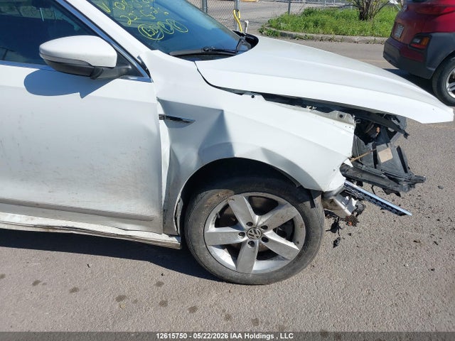 12615750 :رقم المزاد ، 1VWET7A38HC083506 vin ، 2017 Volkswagen Passat 1.8 Tsi Highline مزاد بيع