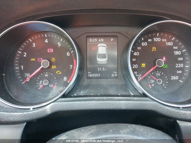 12615750 :رقم المزاد ، 1VWET7A38HC083506 vin ، 2017 Volkswagen Passat 1.8 Tsi Highline مزاد بيع