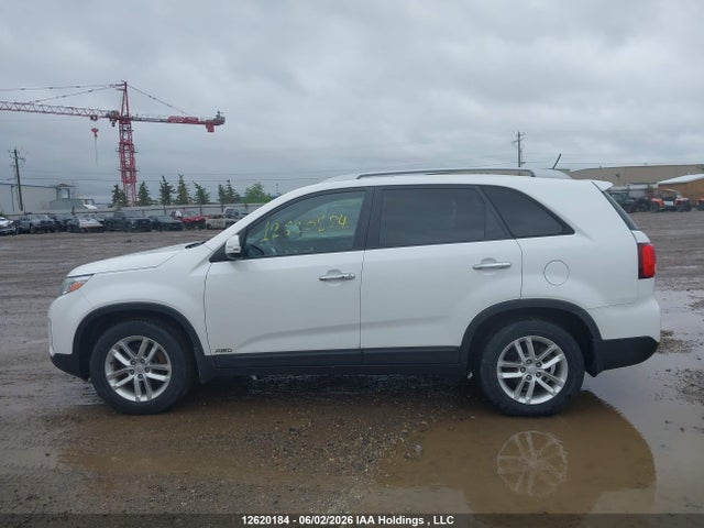 KIA SORENTO LX 2014 5XYKTCA65EG547237 Image 14