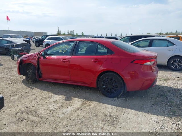 12620186 :رقم المزاد ، 5YFBPMBE6MP225703 vin ، 2021 Toyota Corolla Le مزاد بيع