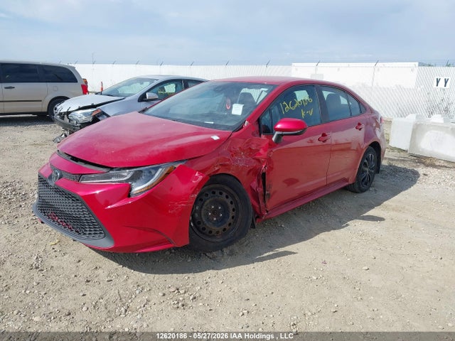 12620186 :رقم المزاد ، 5YFBPMBE6MP225703 vin ، 2021 Toyota Corolla Le مزاد بيع