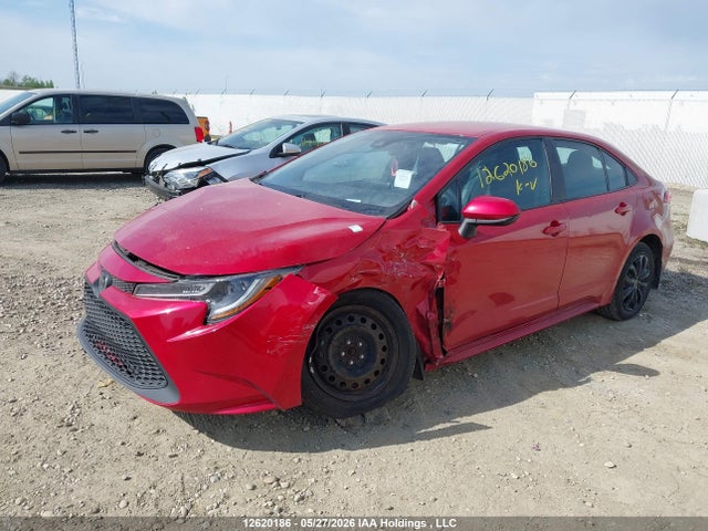12620186 :رقم المزاد ، 5YFBPMBE6MP225703 vin ، 2021 Toyota Corolla Le مزاد بيع