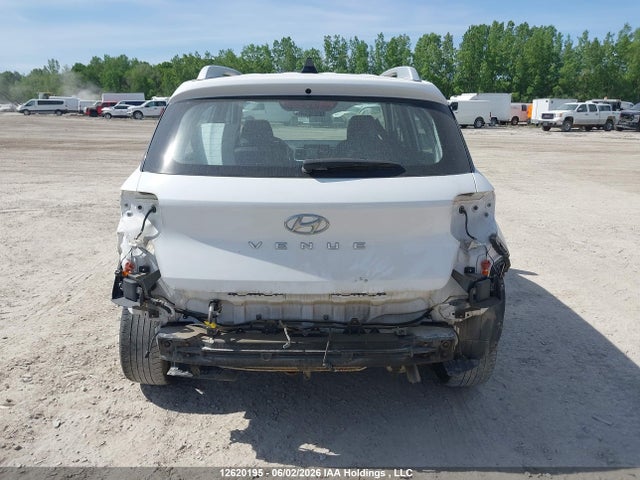 Продаж на аукціоні авто 2020 Hyundai Venue Ultimate With Black Interior, vin: KMHRC8A37LU018090, номер лоту: 12620195