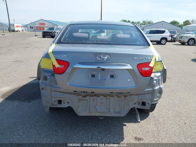 12620202 :رقم المزاد ، KMHDU4AD2AU032498 vin ، 2010 Hyundai Elantra Gls مزاد بيع