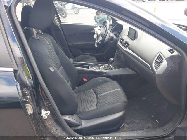 JM1BN1V79J1155745 Mazda Mazda3 50th Anniversary Edition/gs/se