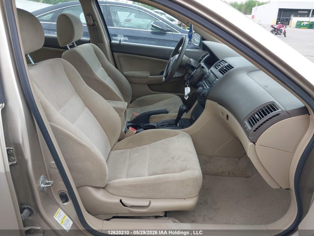 Продажа на аукционе авто 2005 Honda Accord Lx, vin: 1HGCM564X5A810313, номер лота: 12620210