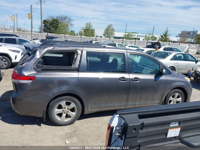2012 Toyota Sienna მანქანა იყიდება აუქციონზე, vin: 5TDZK3DC8CS196679, აუქციონის ნომერი: 12620211