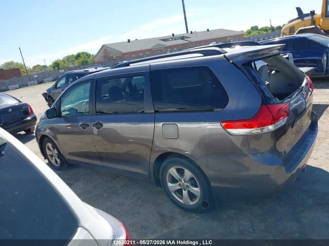 2012 Toyota Sienna მანქანა იყიდება აუქციონზე, vin: 5TDZK3DC8CS196679, აუქციონის ნომერი: 12620211