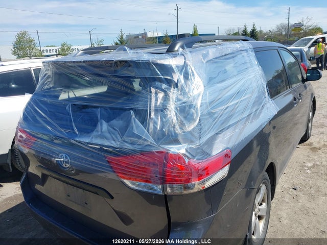 2012 Toyota Sienna მანქანა იყიდება აუქციონზე, vin: 5TDZK3DC8CS196679, აუქციონის ნომერი: 12620211