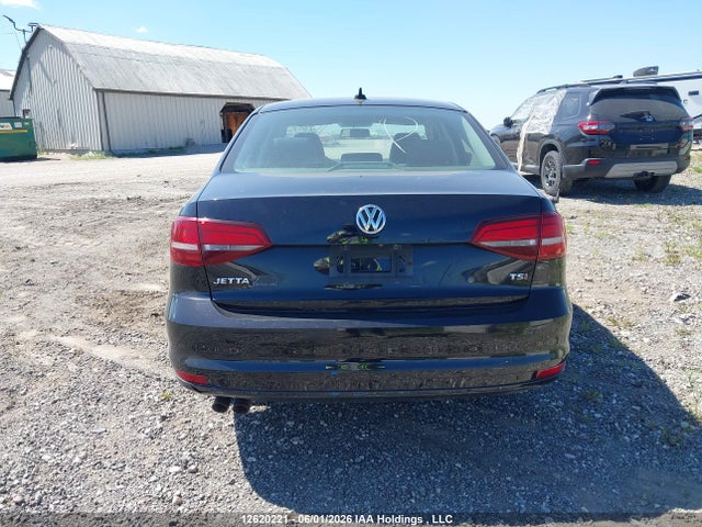 12620221 :رقم المزاد ، 3VW267AJ4GM317081 vin ، 2016 Volkswagen Jetta مزاد بيع