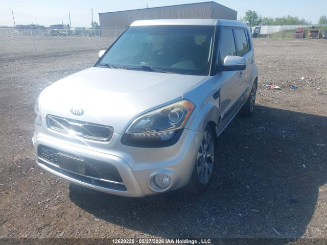 12620225 :رقم المزاد ، KNDJT2A61D7764706 vin ، 2013 Kia Soul 2.0l 2u/2.0l 4u/2.0l 4u Burner/2.0l 4u Luxury/2.0l 4u Retro مزاد بيع
