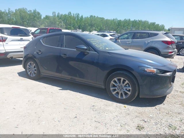 2026 Mazda 3 Select Sport მანქანა იყიდება აუქციონზე, vin: JM1BPAKL0T1872047, აუქციონის ნომერი: 12620256