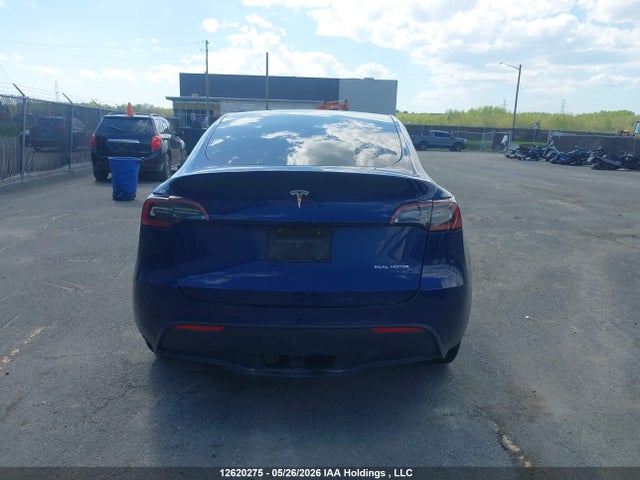 12620275 :رقم المزاد ، 7SAYGDEE6NF363490 vin ، 2022 Tesla Model Y Long Range مزاد بيع