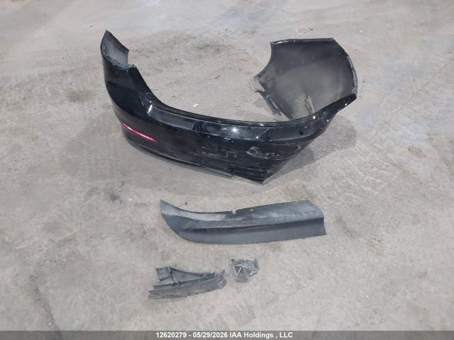 2017 Hyundai Elantra Gls მანქანა იყიდება აუქციონზე, vin: KMHD84LF9HU170956, აუქციონის ნომერი: 12620279