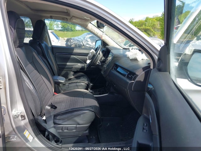 JA4JZ3AX2KZ600860 Mitsubishi Outlander