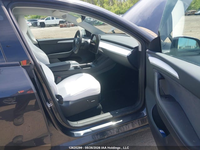 Продажа на аукционе авто 2024 Tesla Model Y Long Range/rwd, vin: 7SAYGDED0RF012443, номер лота: 12620299