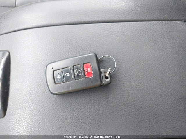 Продаж на аукціоні авто 2016 Toyota Highlander Xle, vin: 5TDJKRFH7GS233428, номер лоту: 12620301