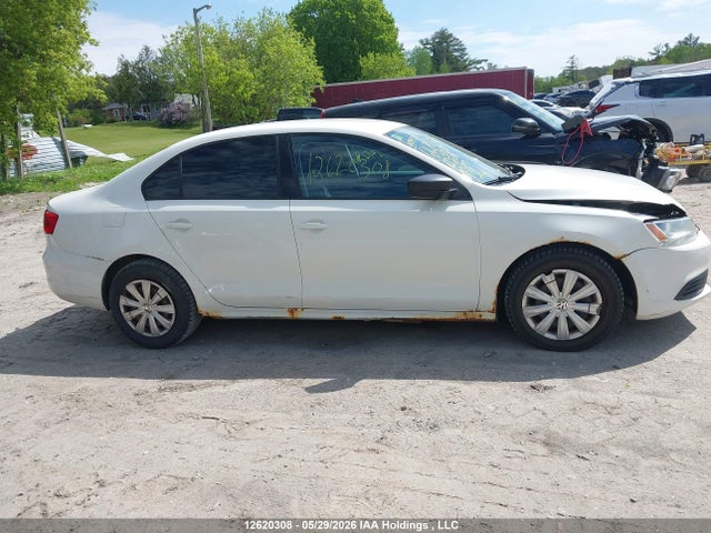 12620308 :رقم المزاد ، 3VW1K7AJXCM423035 vin ، 2012 Volkswagen Jetta مزاد بيع