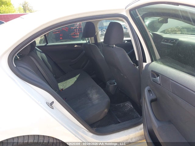 12620308 :رقم المزاد ، 3VW1K7AJXCM423035 vin ، 2012 Volkswagen Jetta مزاد بيع