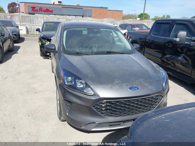 1FMCU9BZ4NUB12376 Ford ESCAPE SE
