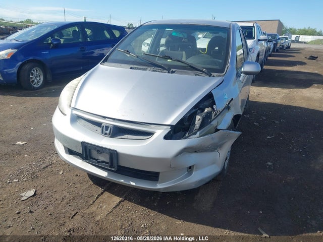 12620316 :رقم المزاد ، JHMGD38447S812765 vin ، 2007 Honda Fit مزاد بيع