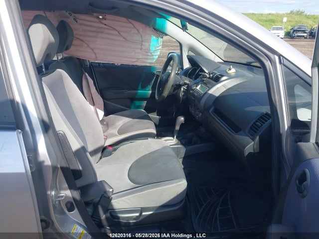 12620316 :رقم المزاد ، JHMGD38447S812765 vin ، 2007 Honda Fit مزاد بيع