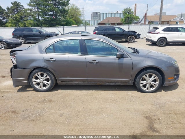 12620330 :رقم المزاد ، 3FAHP0HA5CR100083 vin ، 2012 Ford Fusion Se مزاد بيع