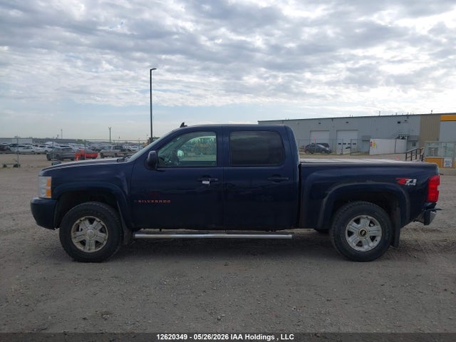 Auction sale of the 2007 Chevrolet Silverado K1500 Crew Cab, vin: 2GCEK13M271631884, lot number: 12620349