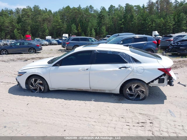 KMHLM4DG0SU917267 Hyundai Elantra Preferred With Tech Package