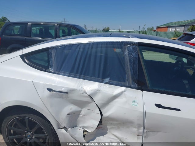 12620363 :رقم المزاد ، 5YJ3E1EA2MF853402 vin ، 2021 Tesla Model 3 Standard Range/standard Range Plus مزاد بيع