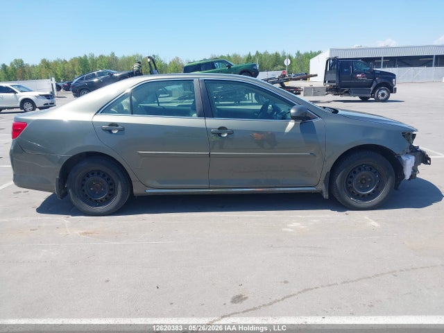 2014 Toyota Camry Le მანქანა იყიდება აუქციონზე, vin: 4T1BF1FK8EU777981, აუქციონის ნომერი: 12620383