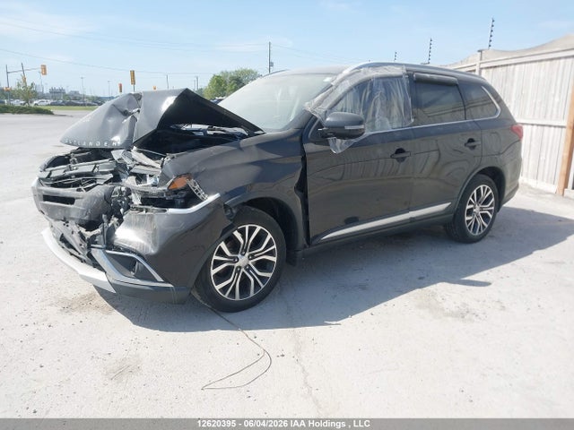 Mitsubishi Outlander Es 2018 JA4AZ2A38JZ600397 Image 2