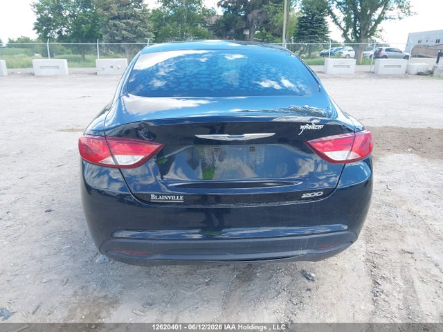 Chrysler 200 LX 2015 1C3CCCFB7FN610007 Image 15