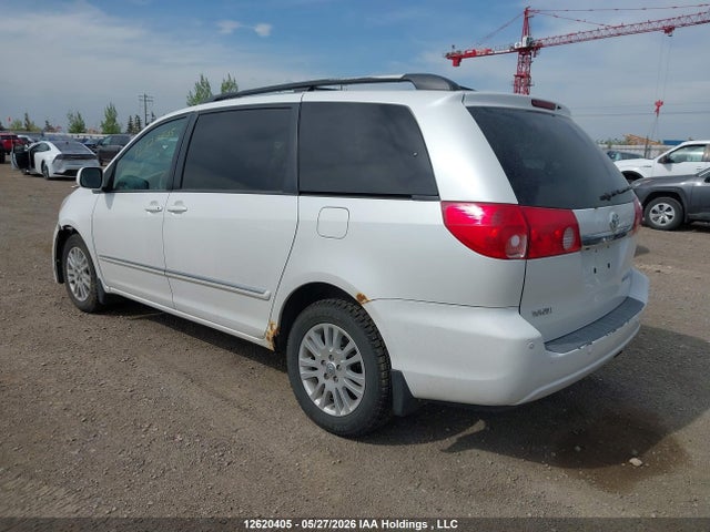 12620405 :رقم المزاد ، 5TDBK22C28S011256 vin ، 2008 Toyota Sienna Limited مزاد بيع