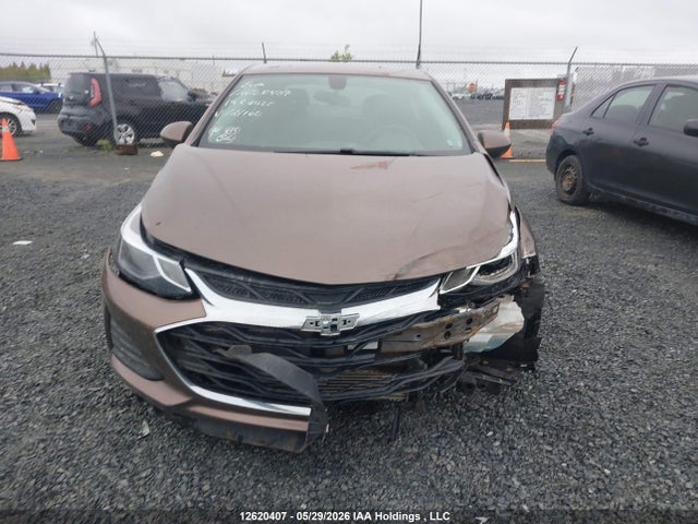 Продаж на аукціоні авто 2019 Chevrolet Cruze Lt, vin: 1G1BE5SM8K7121160, номер лоту: 12620407