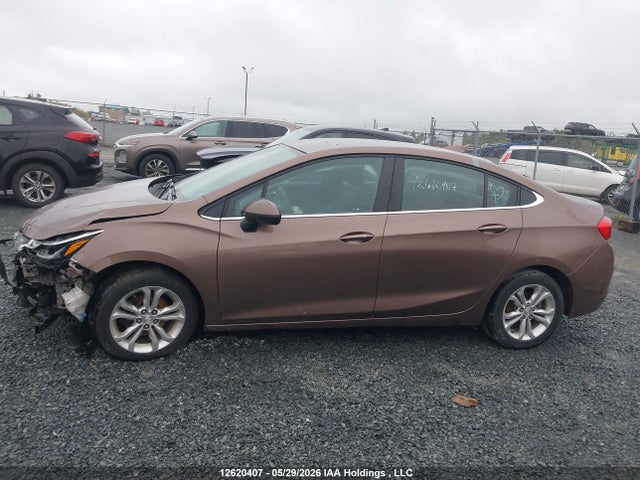 Продаж на аукціоні авто 2019 Chevrolet Cruze Lt, vin: 1G1BE5SM8K7121160, номер лоту: 12620407